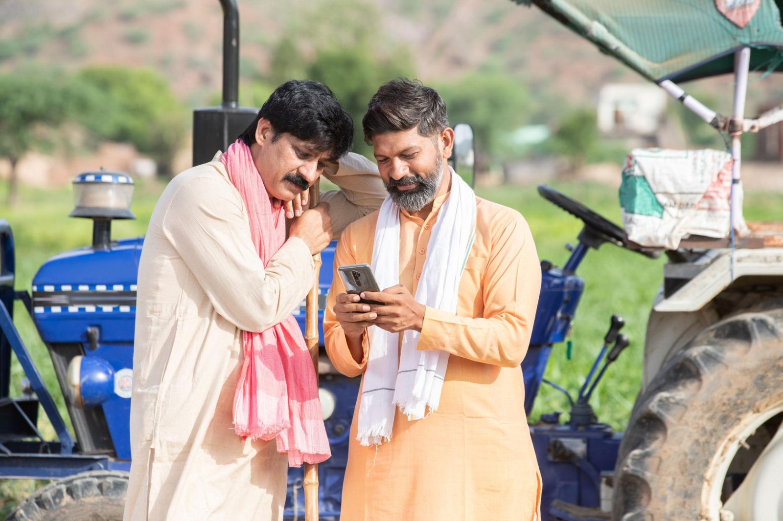 Samparkasetu connecting Indian farmers with agricultural equipment dealers